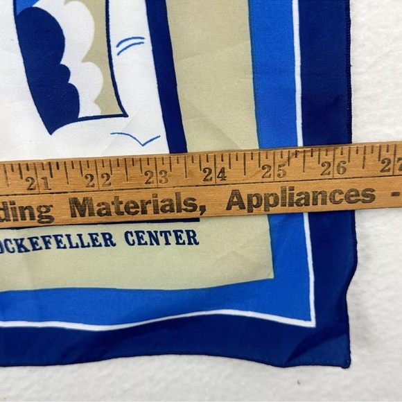 New York Rockefeller Center Square Scarf Iconic Statues Art Deco Prometheus Rare - Picture 12 of 12